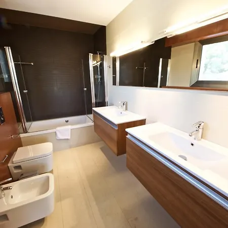 Carpe Diem Villa *